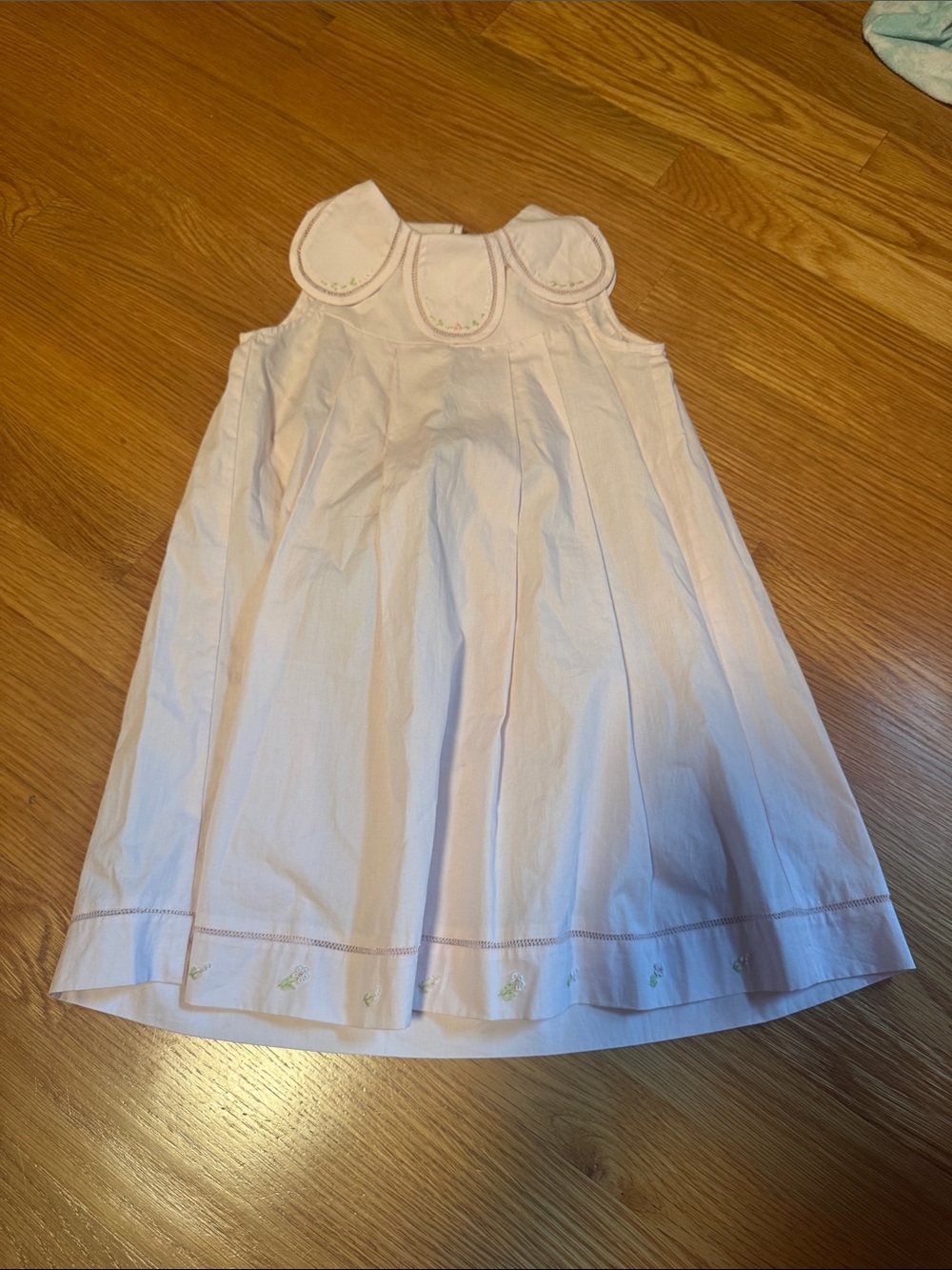 Sophie & Lucas petal collar Sleeveless Girls' Dress with Scalloped detail
